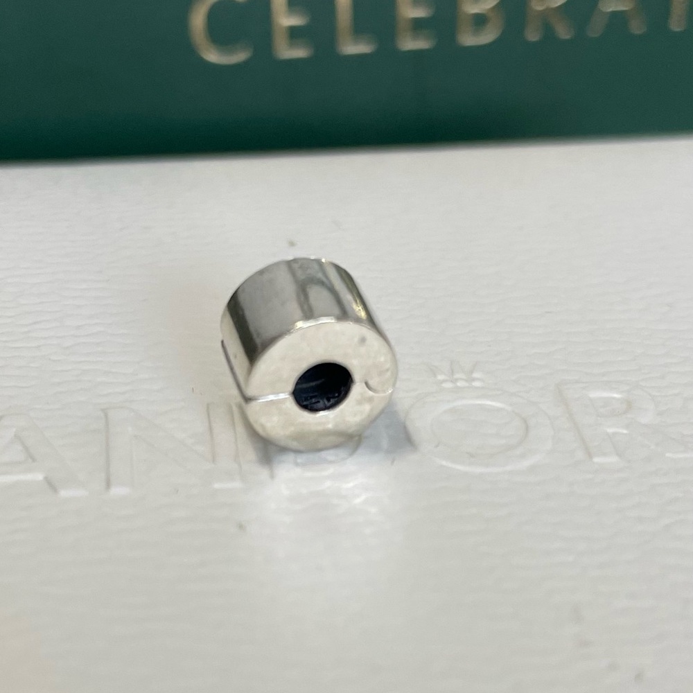 Pandora Silver Clip Charm Retired